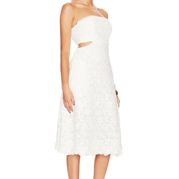 Amor Meu Dress in White - Waimari - Picture 2 of 5